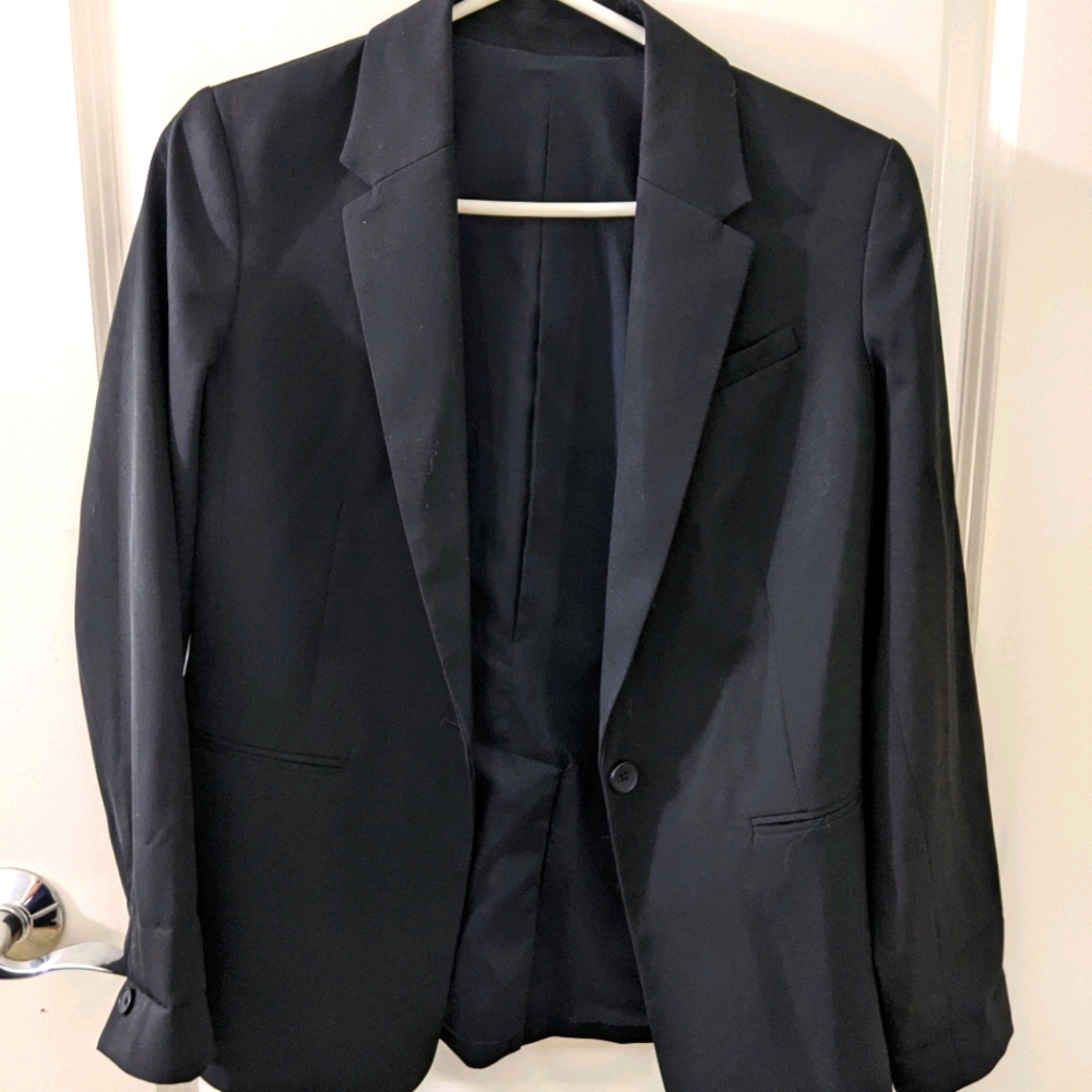 Everlane the Italian GoWeave classic black blazer